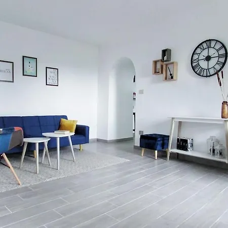 Clea's Apartment